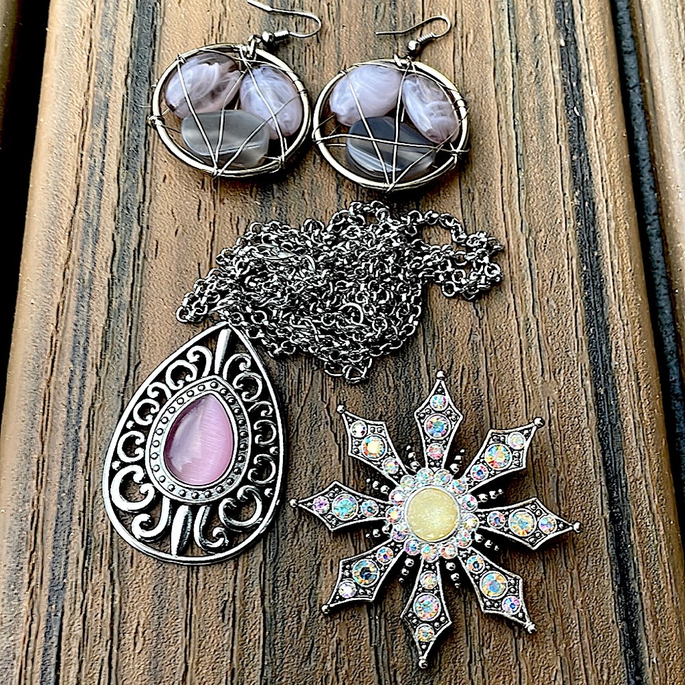 4 sets Jewelry bundle